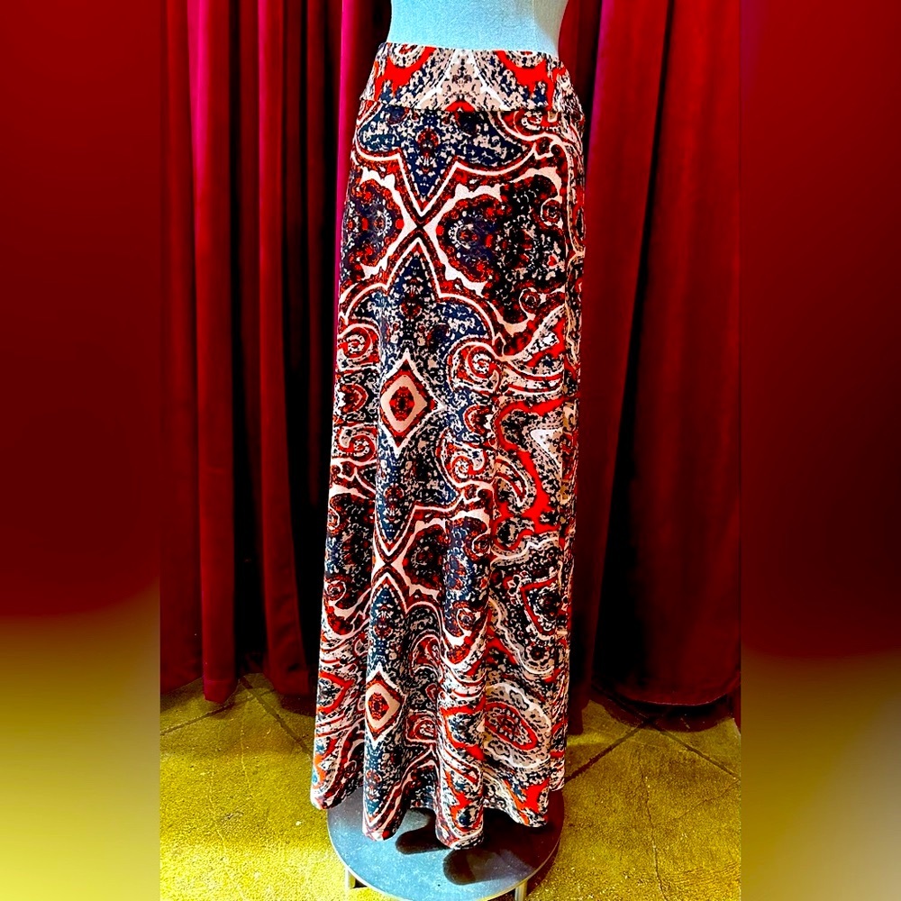 Patterned Maxi Skirt